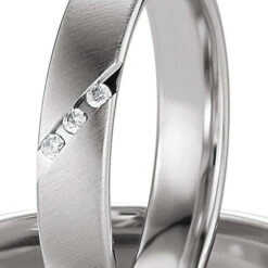 Alliance Basic Light II 4 Mm 4 Mm Platine 950 Diamant - Adeline -04227PT -Accessoires De Mode ori alliance basic light ii 4 mm 4 mm platine 950 diamant adeline 04227pt 17674 23704