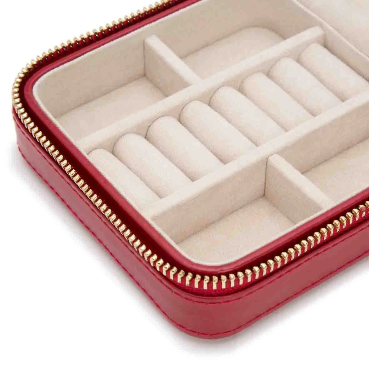 Boîte à Bijoux De Voyage Wolf 1834 - Caroline - Rouge - 329972 5 Boîte à Bijoux De Voyage Wolf 1834 - Caroline - Rouge - 329972 – Image 3