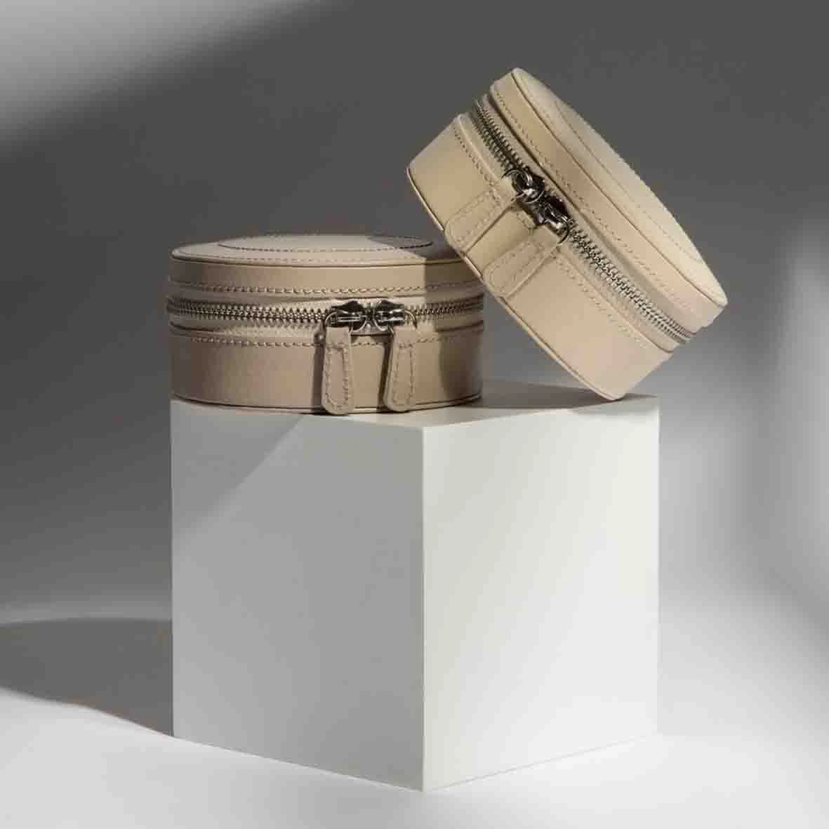 Boîte à Bijoux Wolf 1834 - SOPHIA ROUND ZIP CASE - Jade - 392330 6 Boîte à Bijoux Wolf 1834 - SOPHIA ROUND ZIP CASE - Jade - 392330 – Image 4