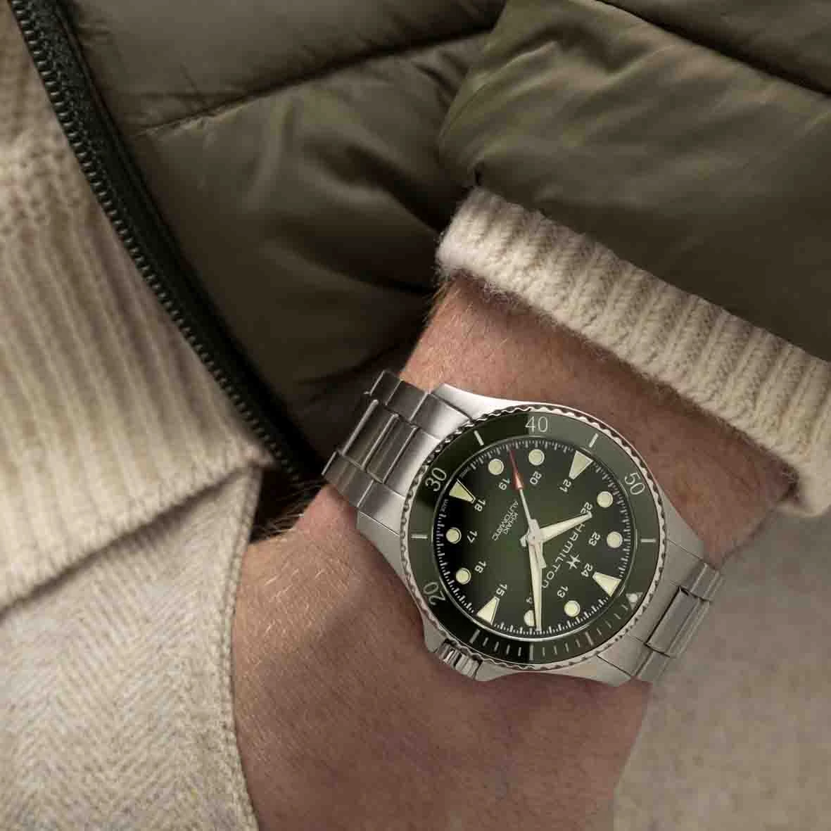 Hamilton Khaki Navy Scuba Auto 43 Mm- H82525160 6 Hamilton Khaki Navy Scuba Auto 43 Mm- H82525160 – Image 4