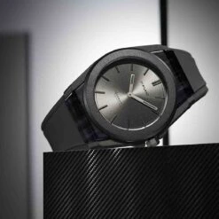 Montre D1 Milano - Gris Carbonlite - Homme Quartz- Cadran Gris- 40,5 Mm - Acier Inoxydable - CLRJ02 -Accessoires De Mode ori montre d1 milano gris carbonlite homme quartz cadran gris 40 5 mm acier inoxydable clrj02 41342 59595