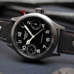 Montre Hanhart Pioneer Monoscope Automatique Diamètre 45 Mm- 732.210-0210 10 Montre Hanhart Pioneer Monoscope Automatique Diamètre 45 Mm- 732.210-0210 -Accessoires De Mode ori montre hanhart pioneer monoscope automatique diametre 45 mm 732 210 0210 41465 59964