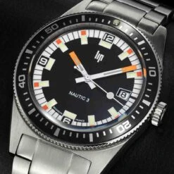 Montre Lip Nautic 3 671852- Homme - Cadran Noir- 39 Mm - Acier Inoxydable -Accessoires De Mode ori montre lip nautic 3 671852 homme cadran noir 39 mm acier inoxydable 46446 69623